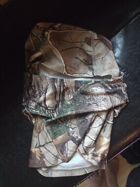 Realtree Camouflage Men's Face Mask in Brown and Green